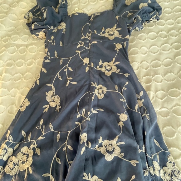 NWT Altar’d State blue floral dress size small - Picture 5 of 5
